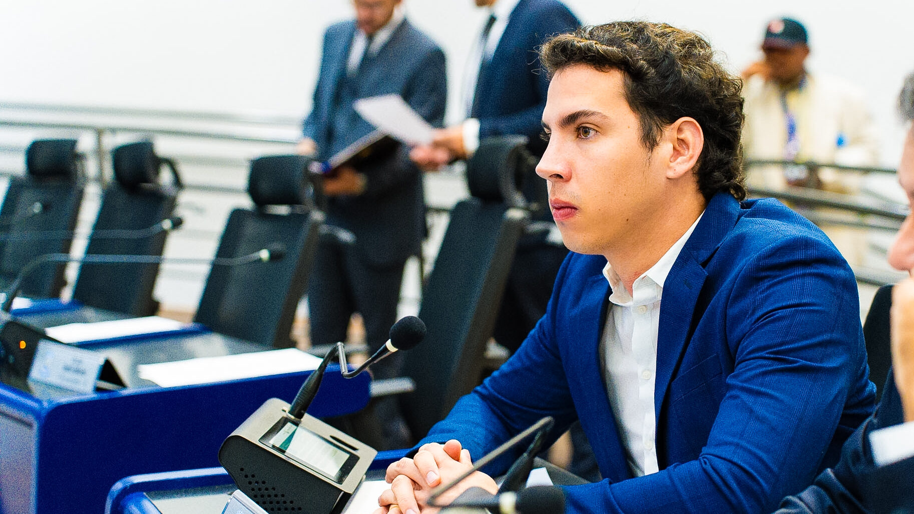 Projeto de Jean para combater vício em bets é aprovado na Câmara