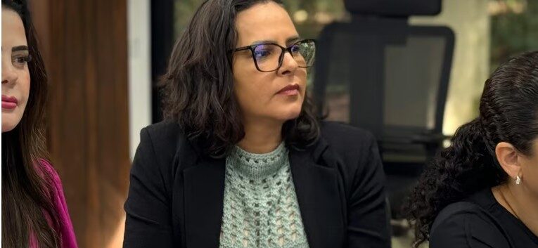  Gleice Jane questiona tratamento aos servidores terceirizados do Hospital Regional de Dourados